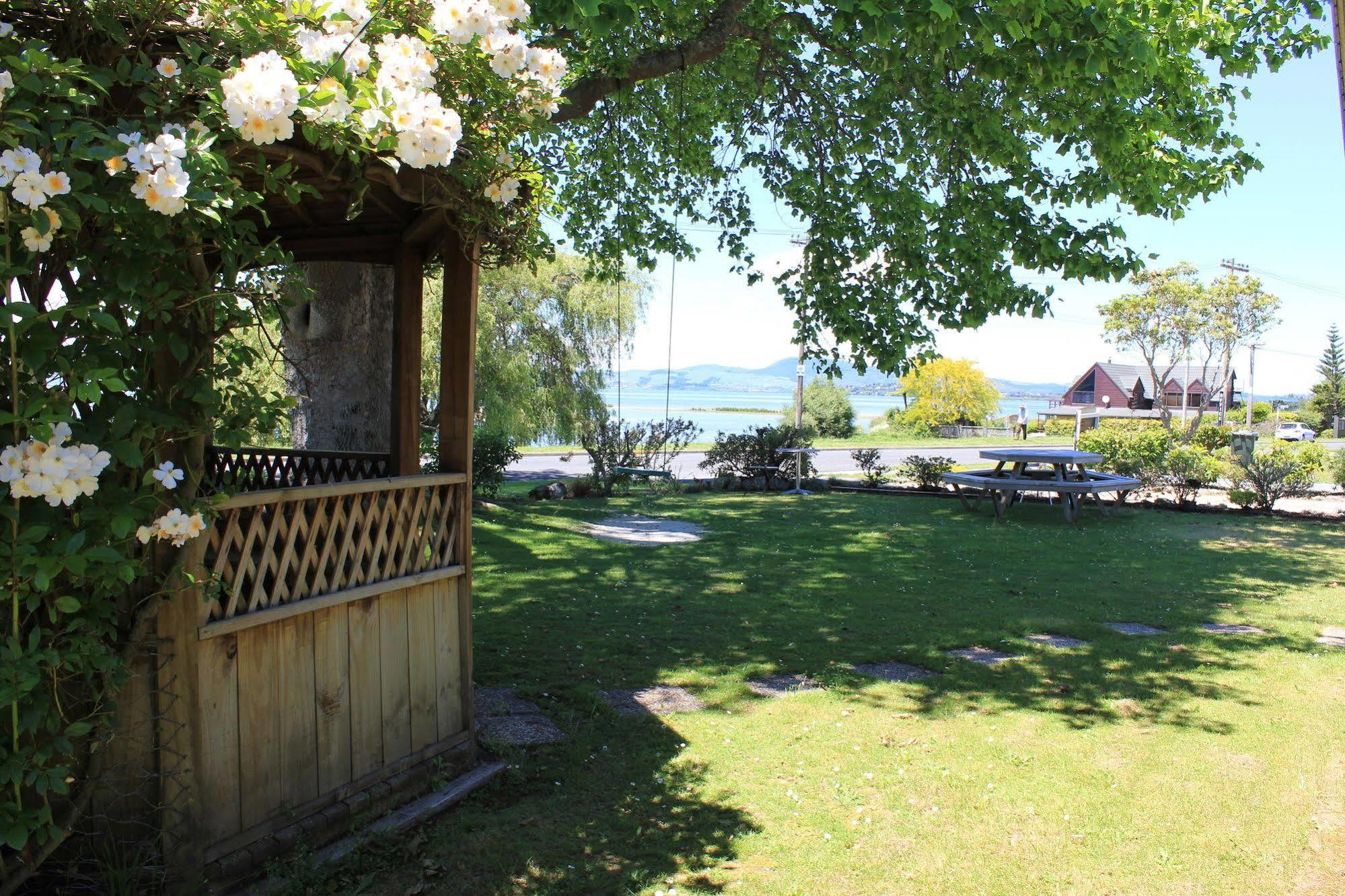 Troutbeck Lodge Rotorua Exterior foto